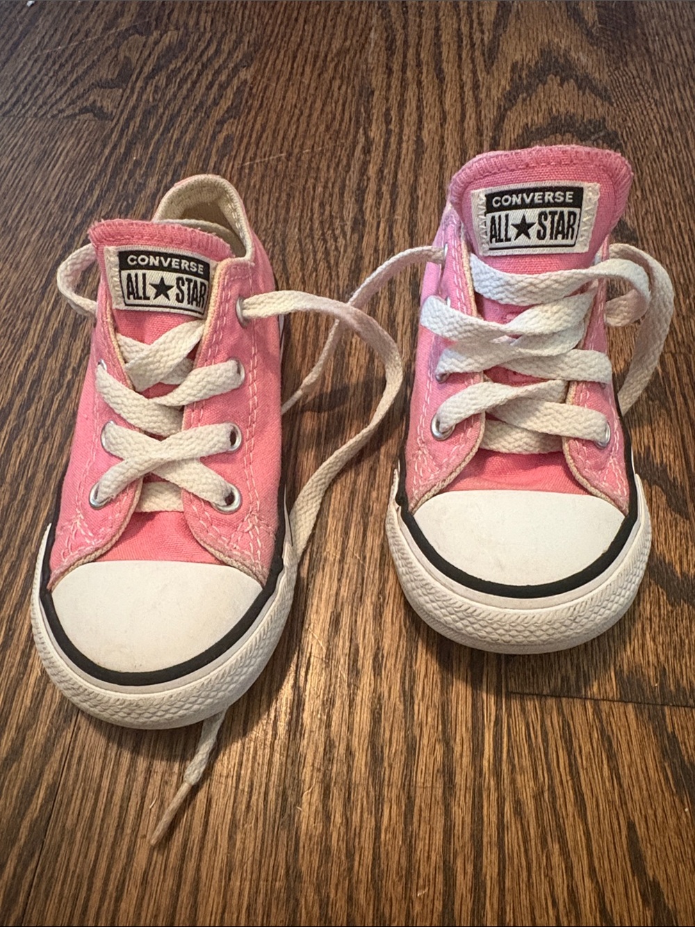 Converse Kids Pink Low-Top Canvas Sneakers